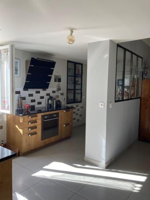 Loft Au Coeur De Nimes Apartment ภายนอก รูปภาพ