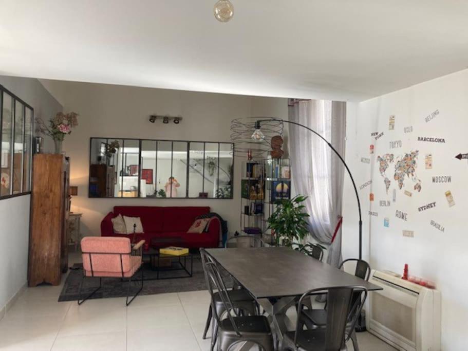 Loft Au Coeur De Nimes Apartment ภายนอก รูปภาพ